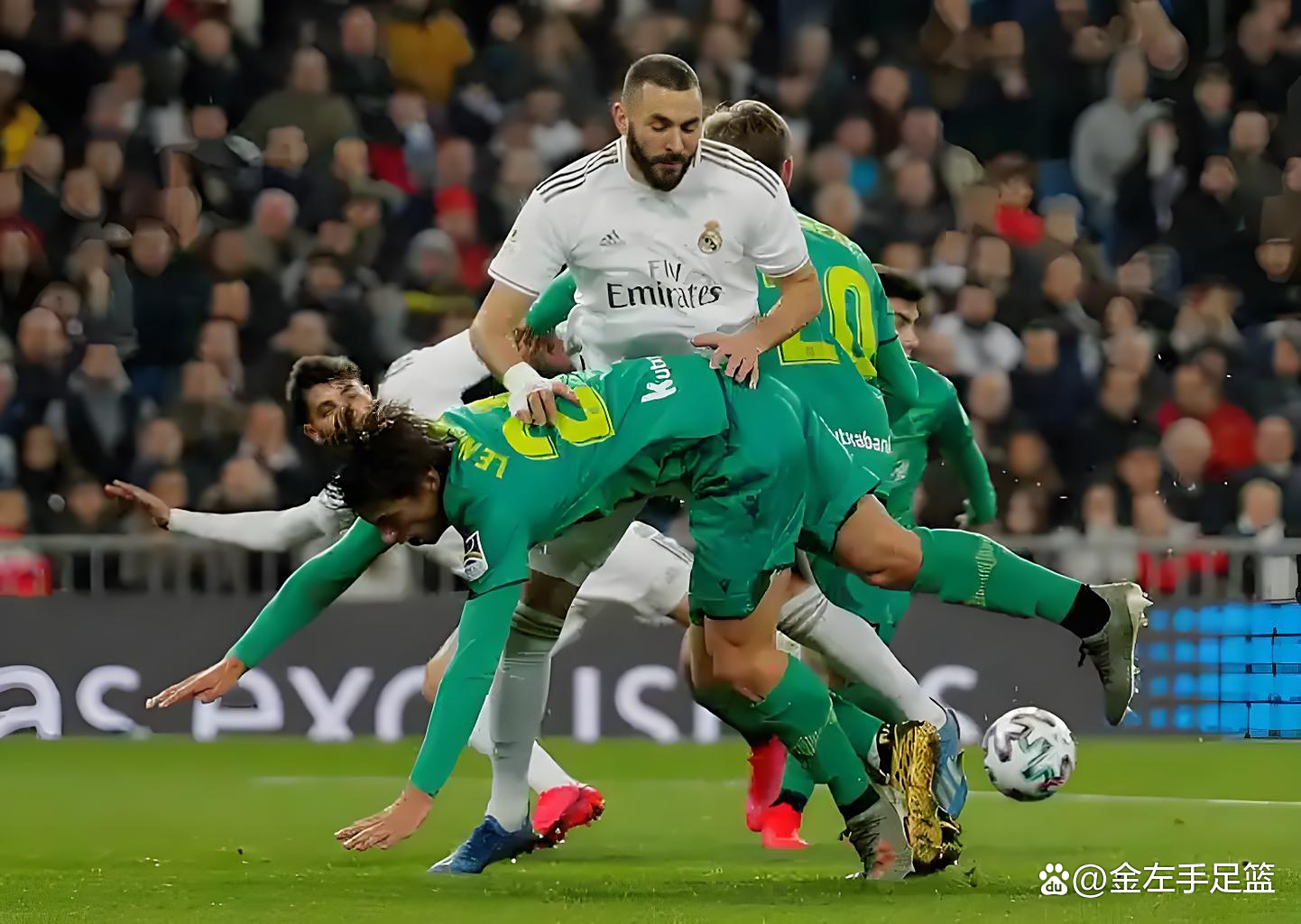 马赛迎欧冠关键赛；集结日战术微调；目标明确；训练强度明显提升